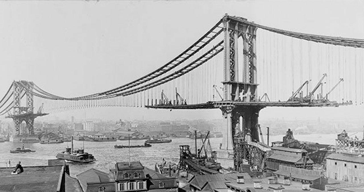 Manhattan Bridge under construction, 1909